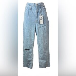 Bershka 90’s High Rise Straight Leg Jeans With Raw Hem Size 4 NWT